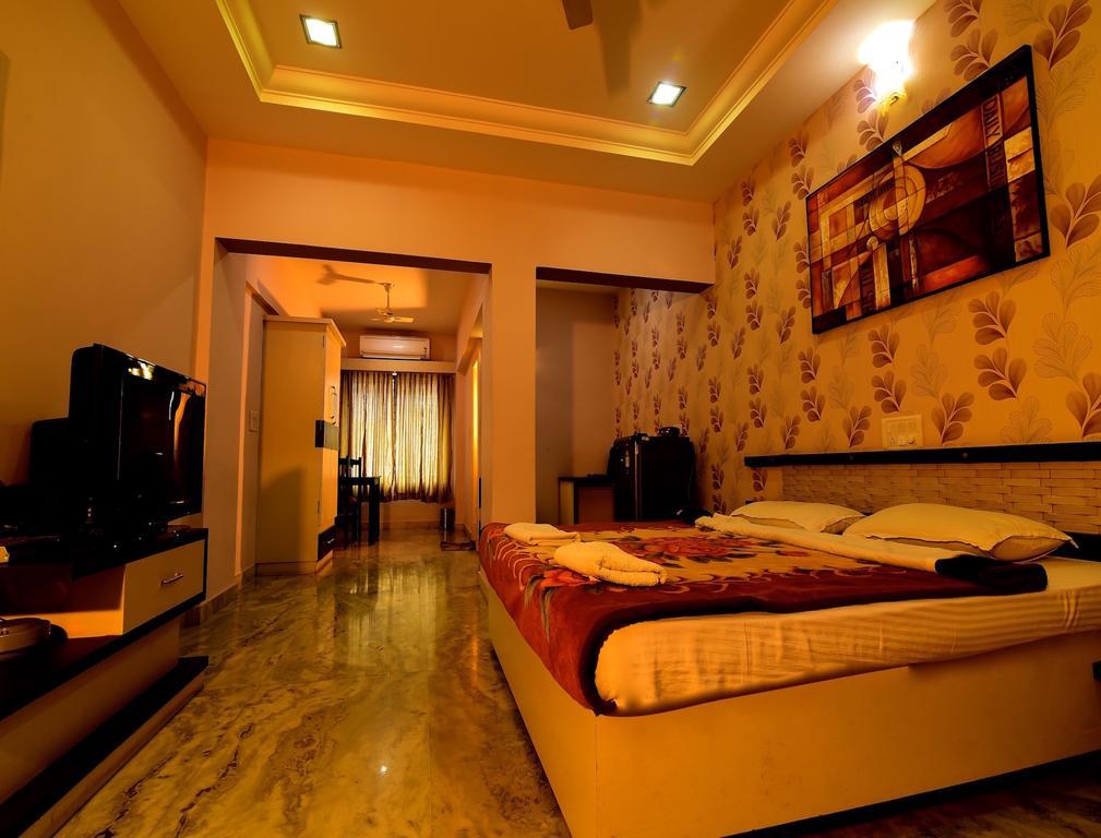 Ashlesh Hotel Manipal Exterior foto